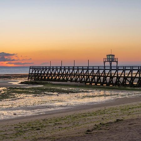 Le Gambetta, 100M De La Plage Люк-сюр-Мер Экстерьер фото